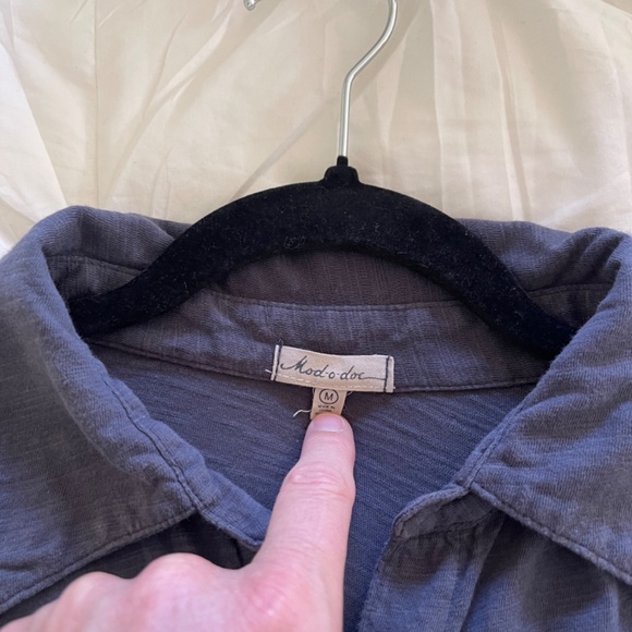 Mod-o-doc Slub Jersey Button Front Shirt. Women’s size Medium.  Color Gibraltar. - Picture 5 of 5